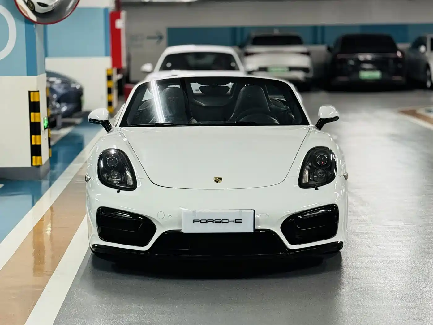 Porsche Boxster 2015 2014 Boxster GTS 3.4L