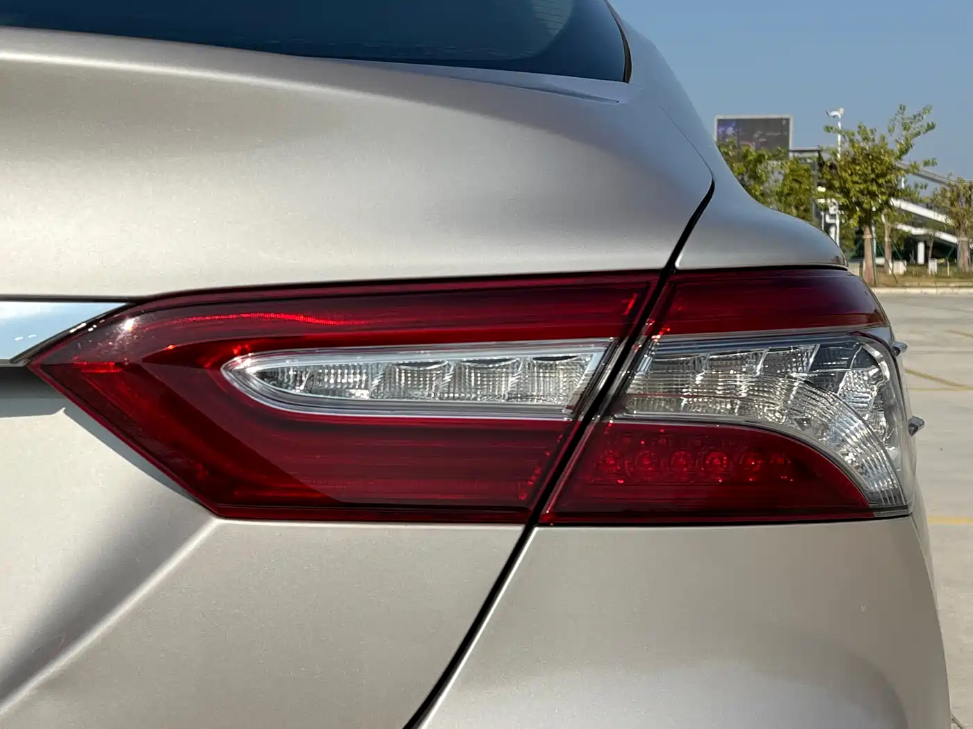 Toyota Camry 2019 Hybrid 2.5HG Luxury Edition China V фото 41