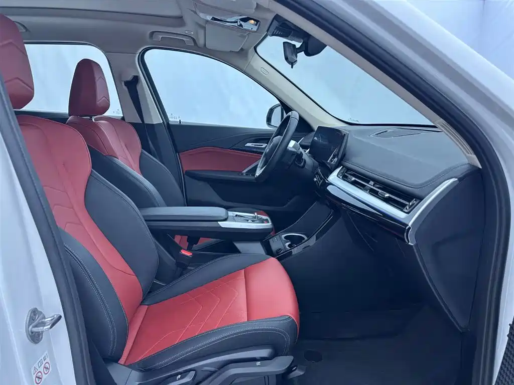 BMW X1 2023 sDrive20Li X Design Package фото 15