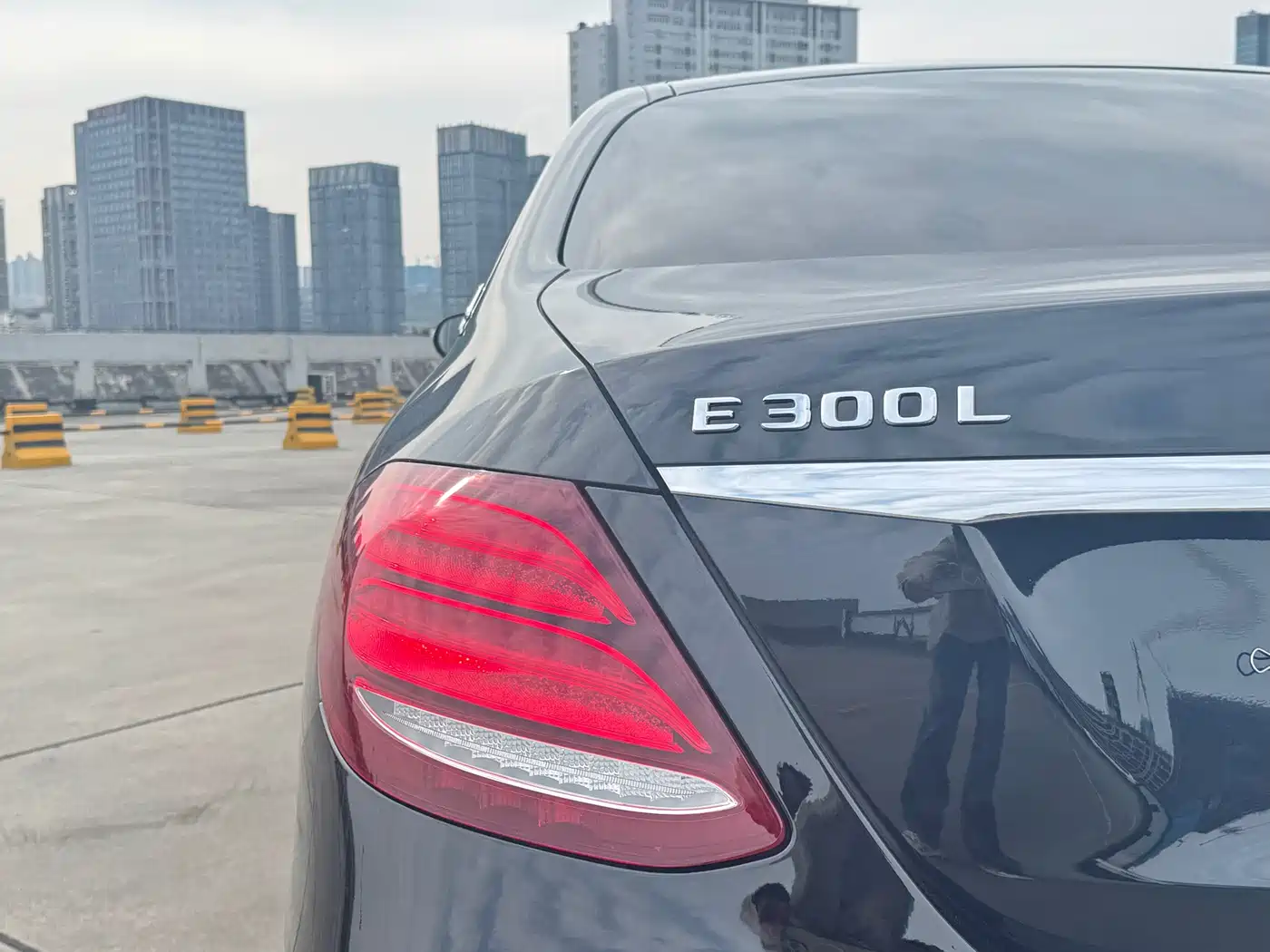 Mercedes-Benz E-Class 2020 E 300 L Sport Fashion Model фото 15
