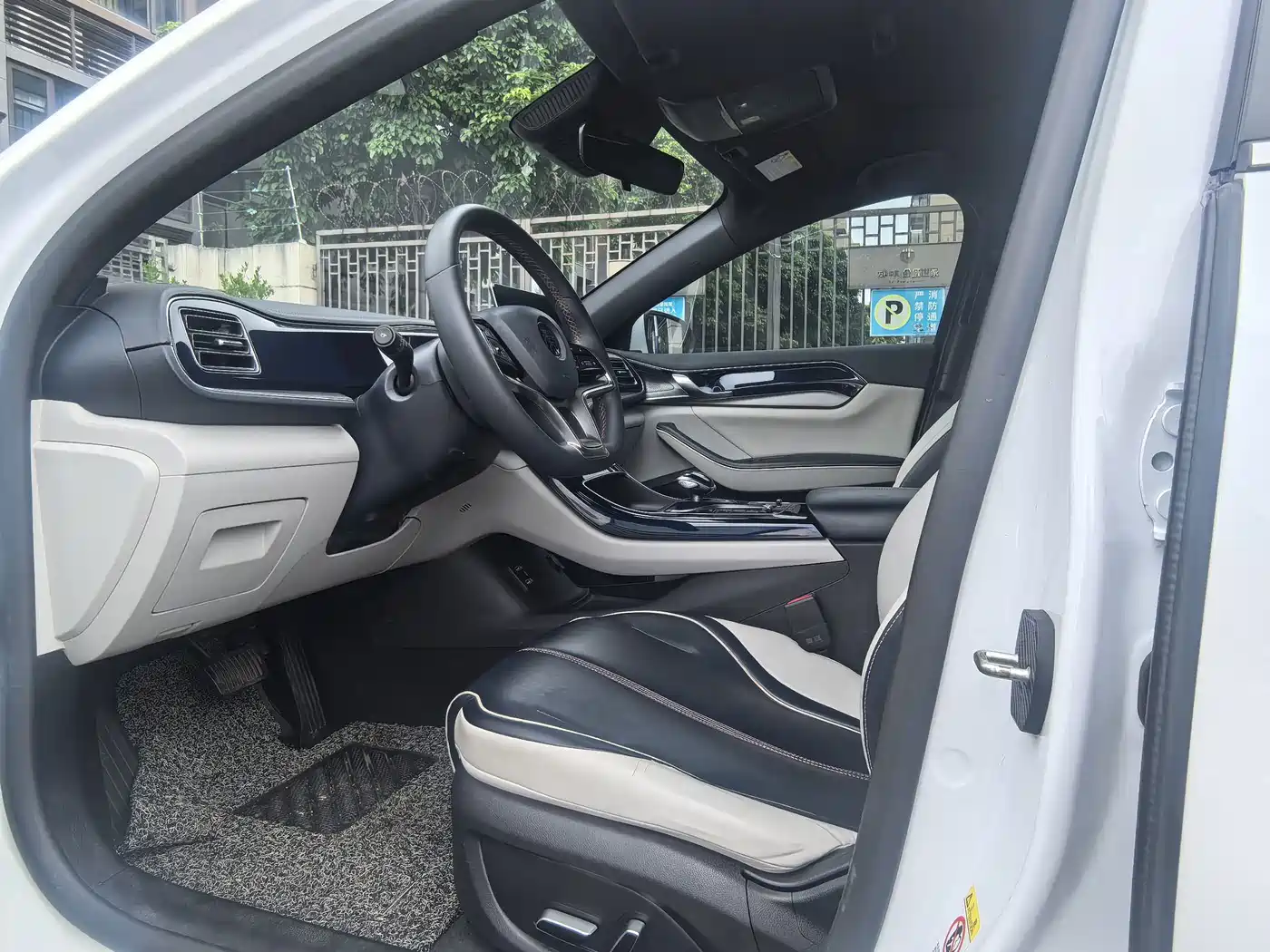 BYD Qin PLUS 2021 2021 EV 500KM Luxury Model
