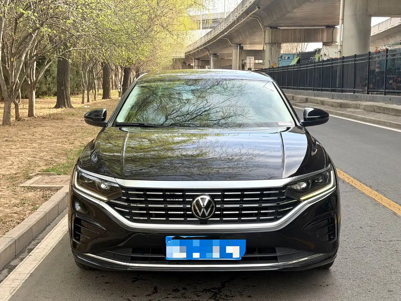 Volkswagen Passat 2022 330TSI Elite Edition фото 2