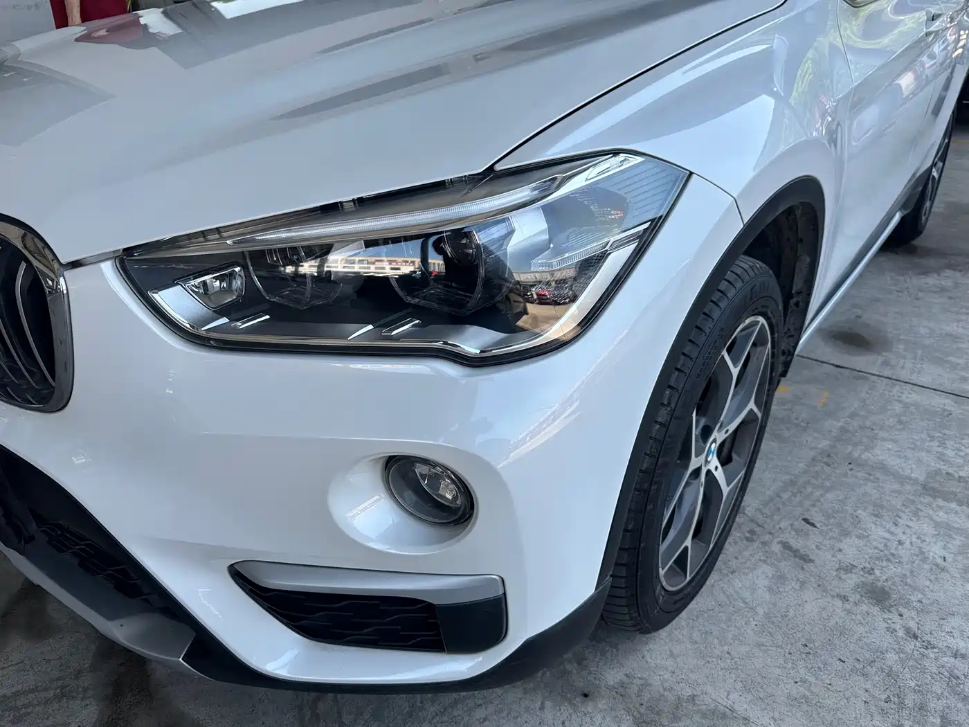 BMW X1 2018 sDrive18Li Premium Model фото 2