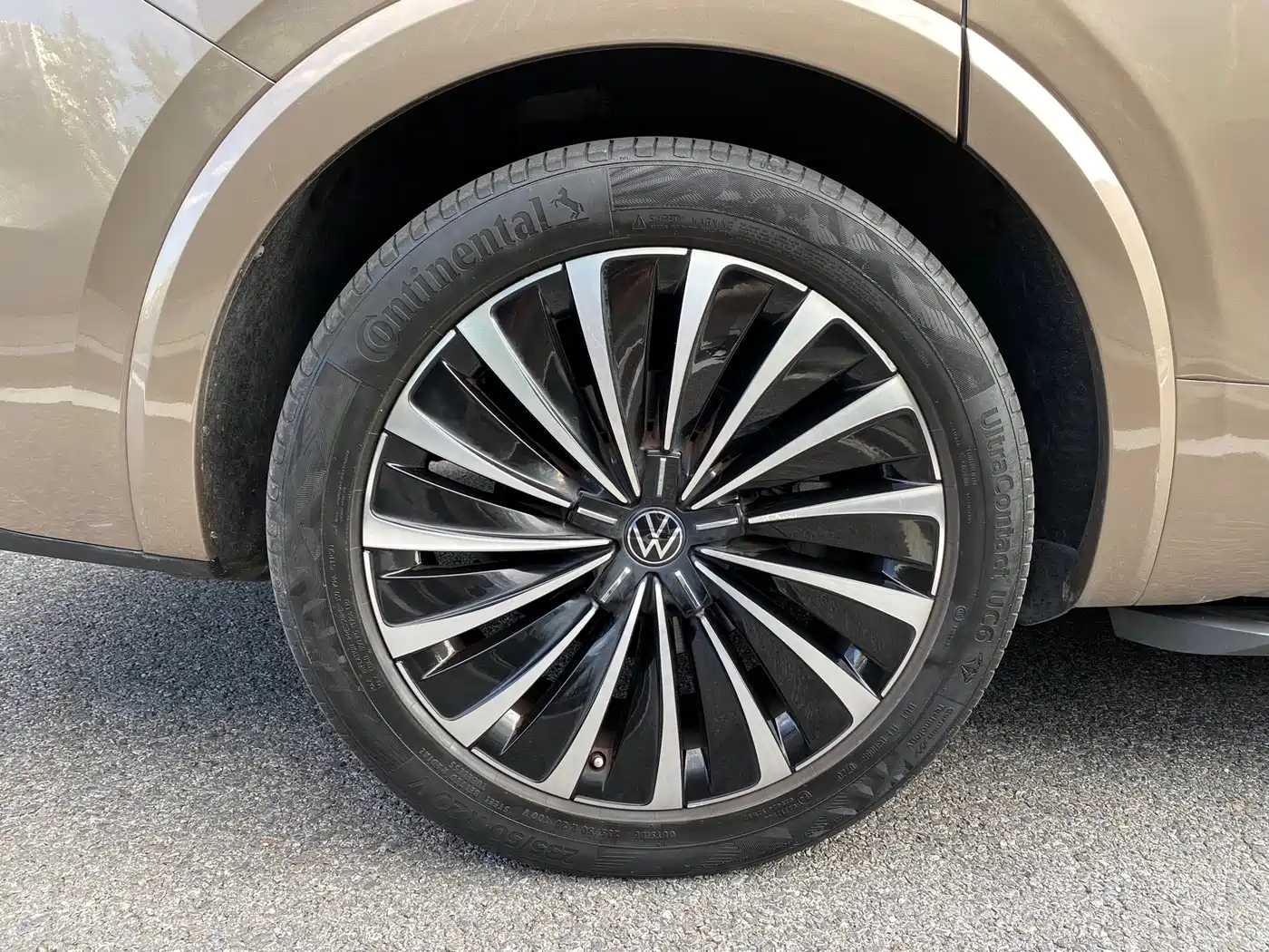 Volkswagen Viloran 2020 2020 380TSI Premium