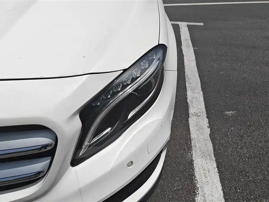 Mercedes-Benz GLA 2015 GLA 260 4MATIC Sport фото 5