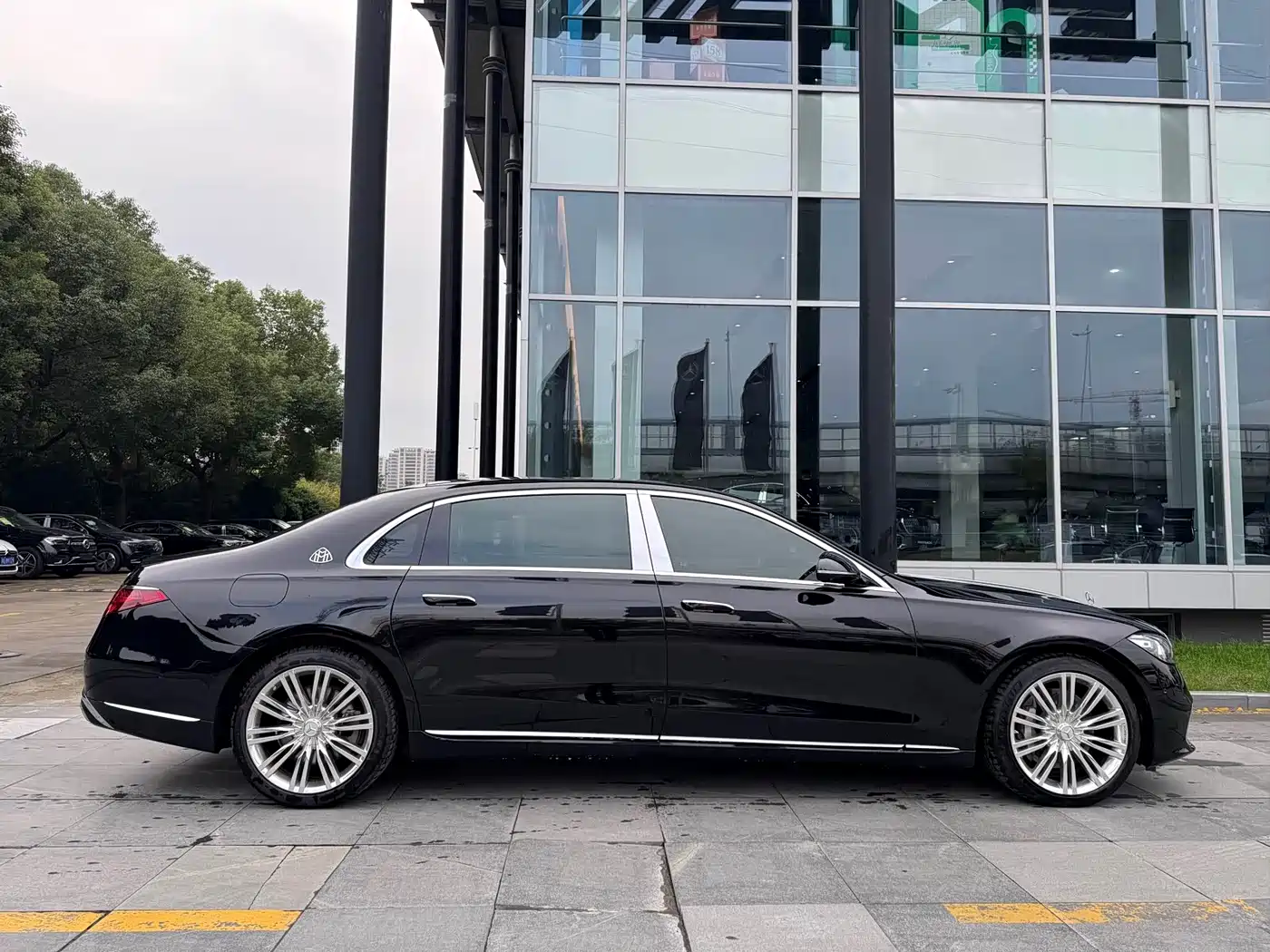 Mercedes-Benz Maybach S-Class 2023 S 580 4MATIC фото 3