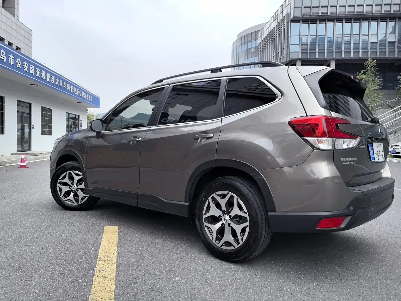 Subaru Forester 2019 2.0i Luxury Edition EyeSight фото 9