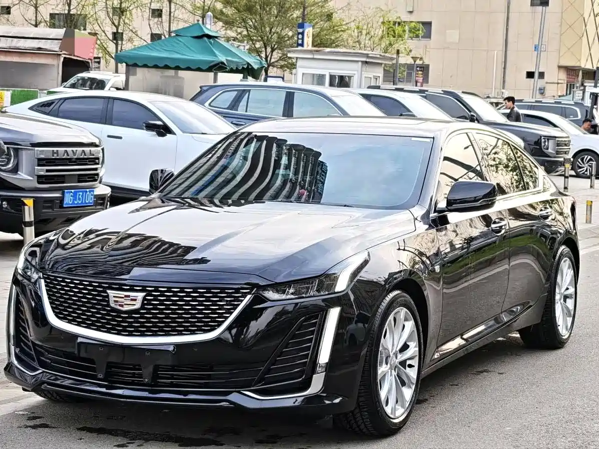 CADILLAC CT5