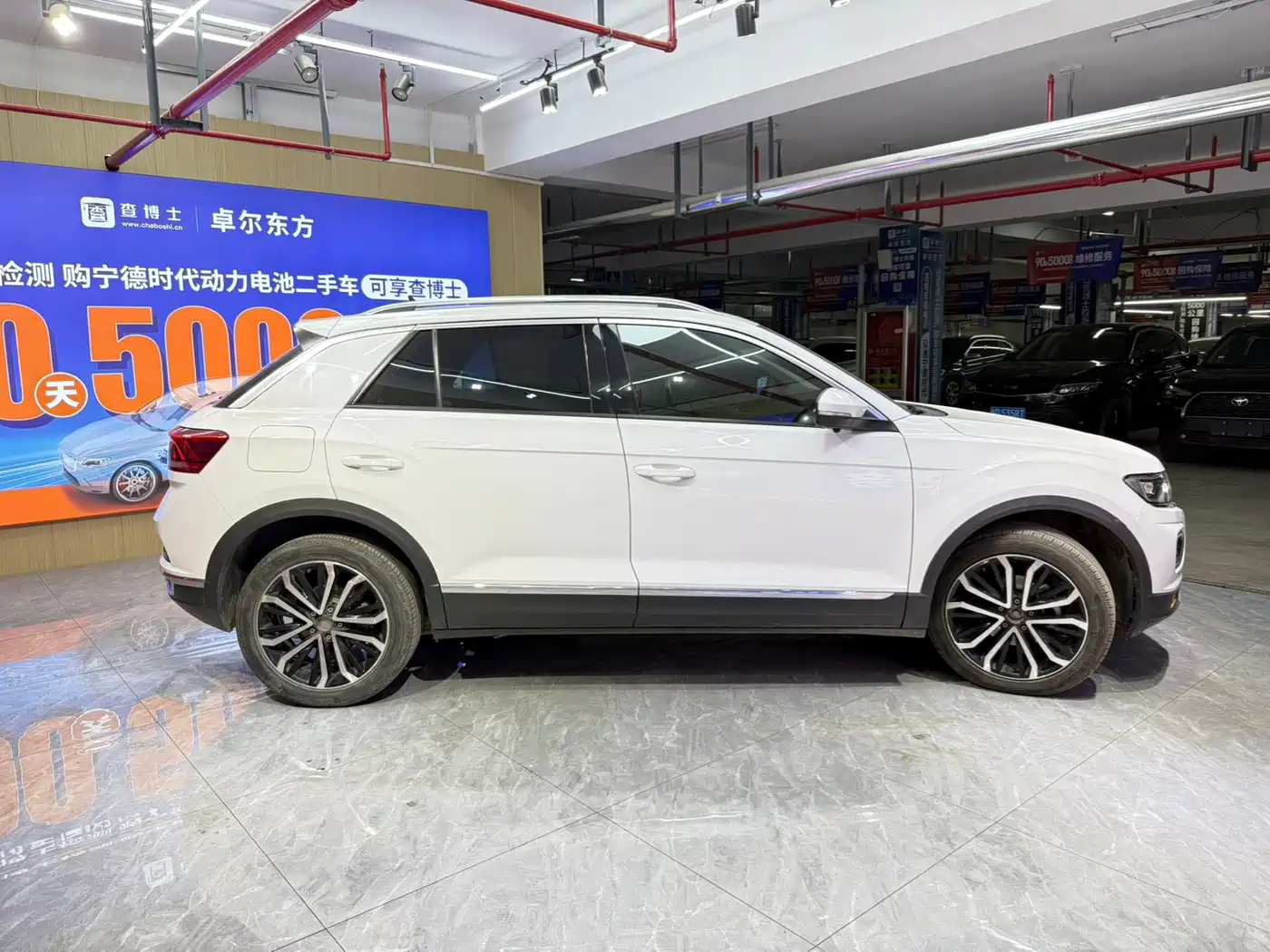 Volkswagen T-ROC 2021 280TSI DSG 2WD Luxury Connected фото 3