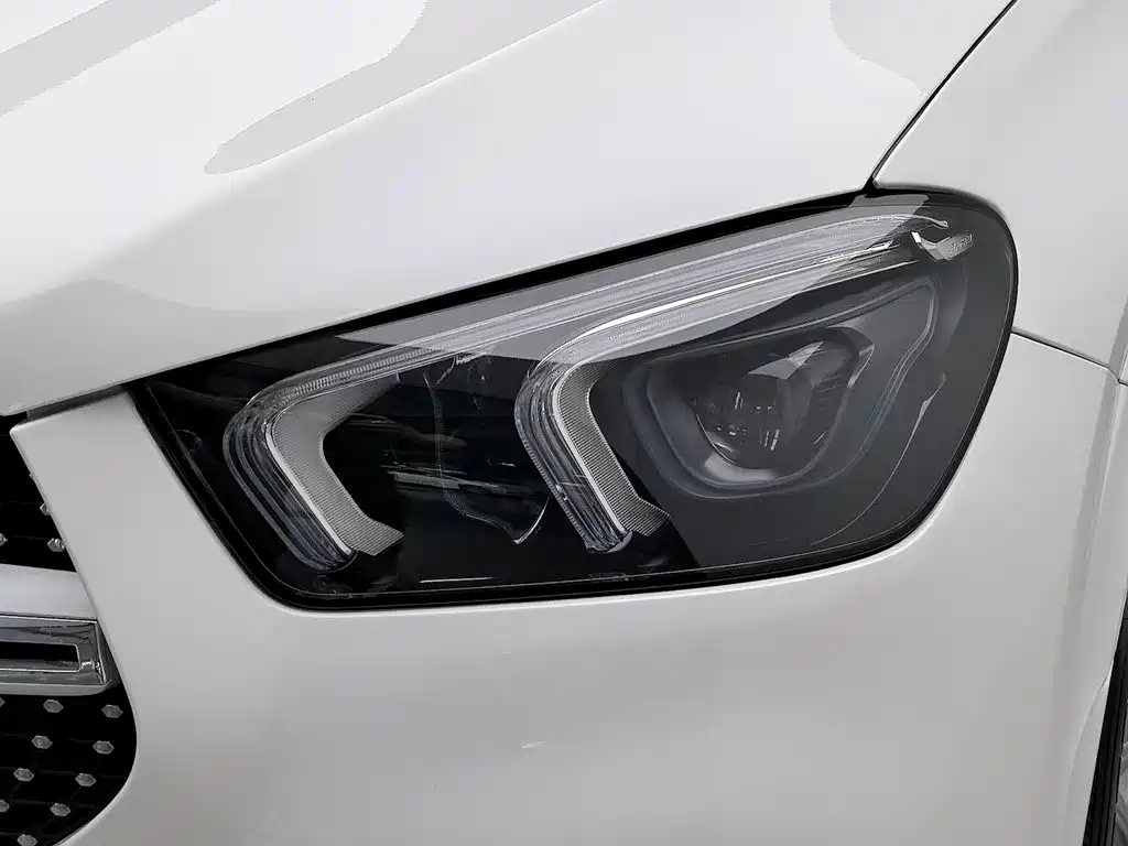 Фото 7 - Mercedes-Benz GLE