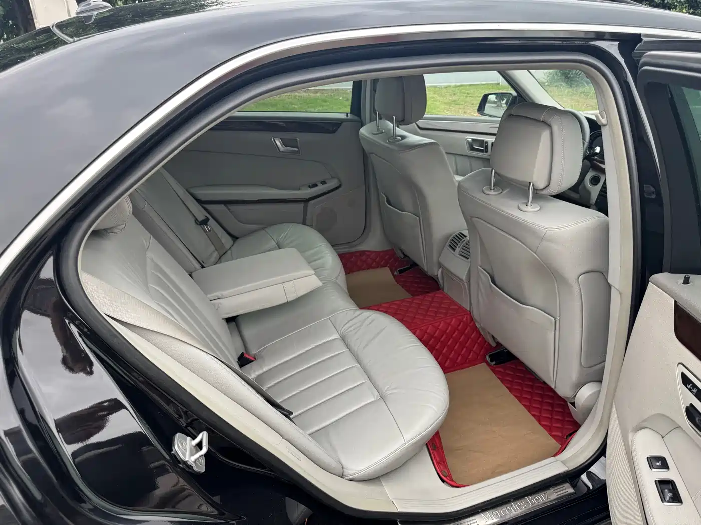 Mercedes-Benz E-Class 2012 E 300 L Fashion Luxury фото 20