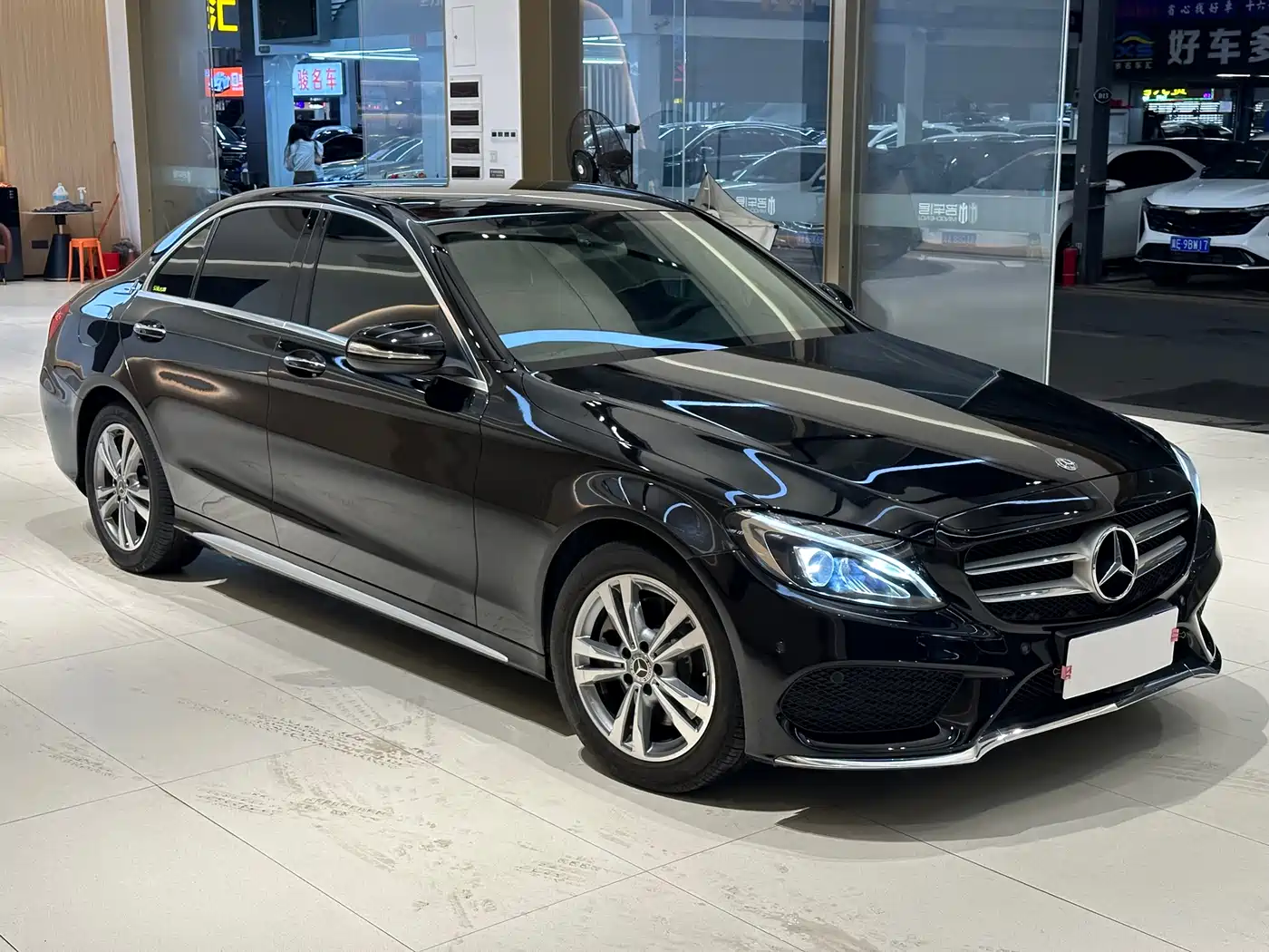 Mercedes-Benz C-Class 2018 C 200 L Sport Edition фото 3