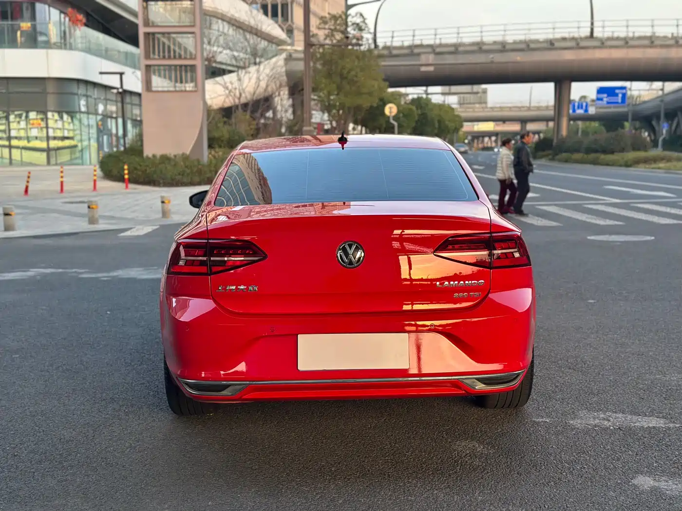 Volkswagen Lamando 2018 280TSI DSG Comfort Edition фото 8