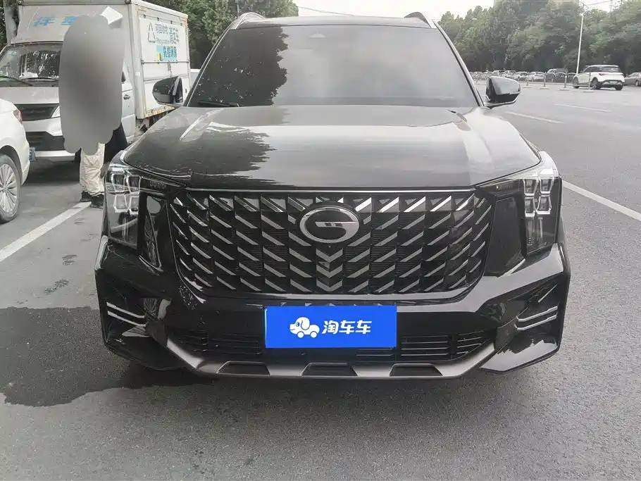 GAC Trumpchi Trumpchi GS8 2025 Pilot Series 2.0TGDI 2WD Luxury Edition 5-seater фото 2