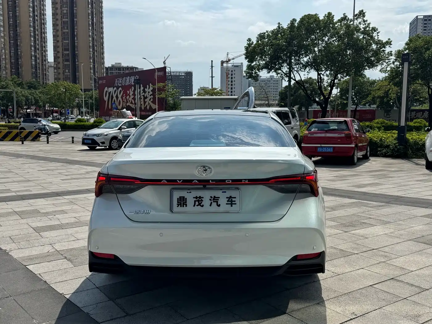 Toyota Avalon 2026