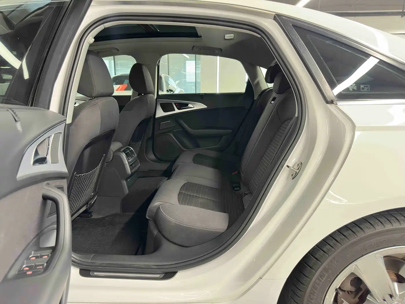 Audi A6L 2014 TFSI Standard фото 18