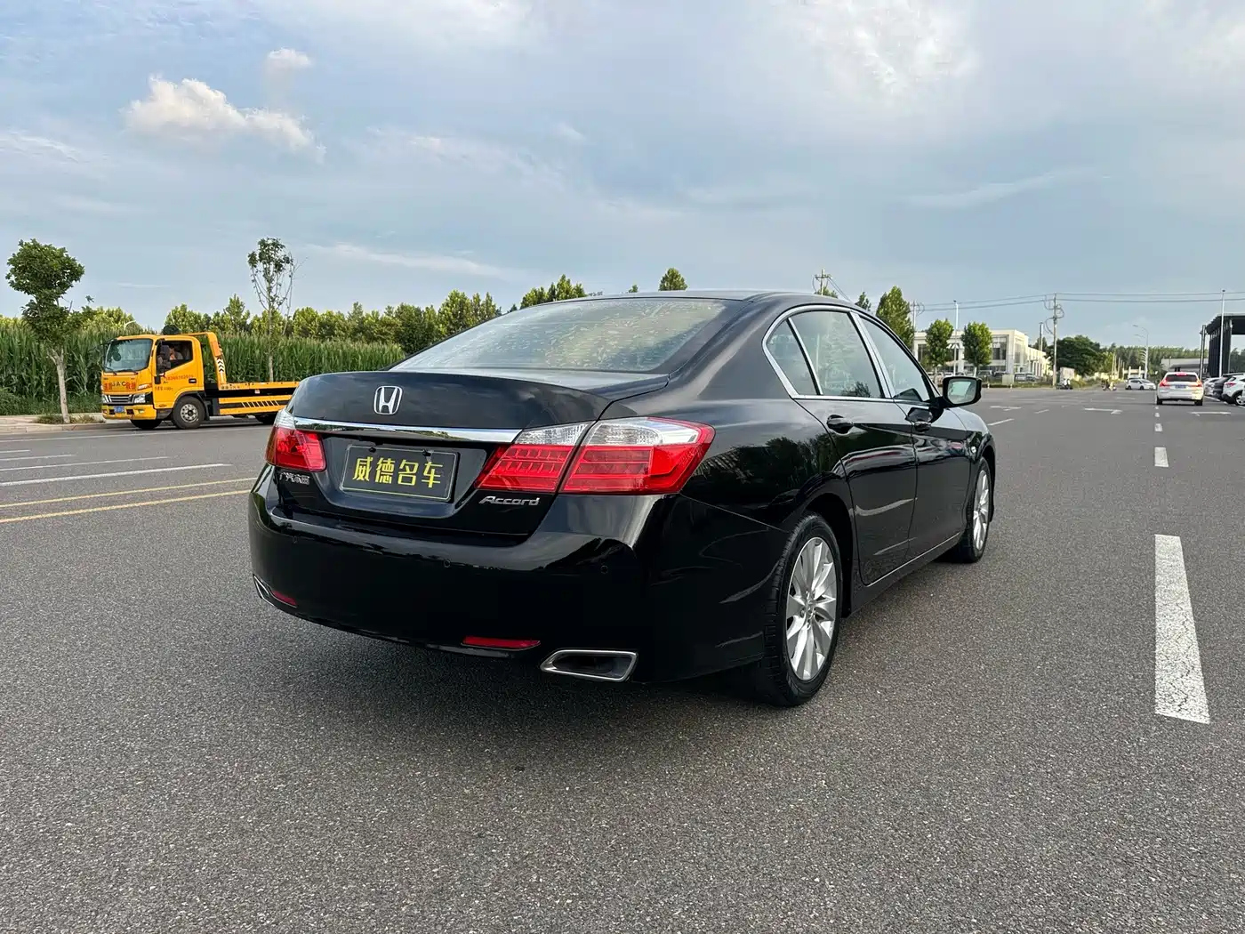 Фото 5 - Honda Accord