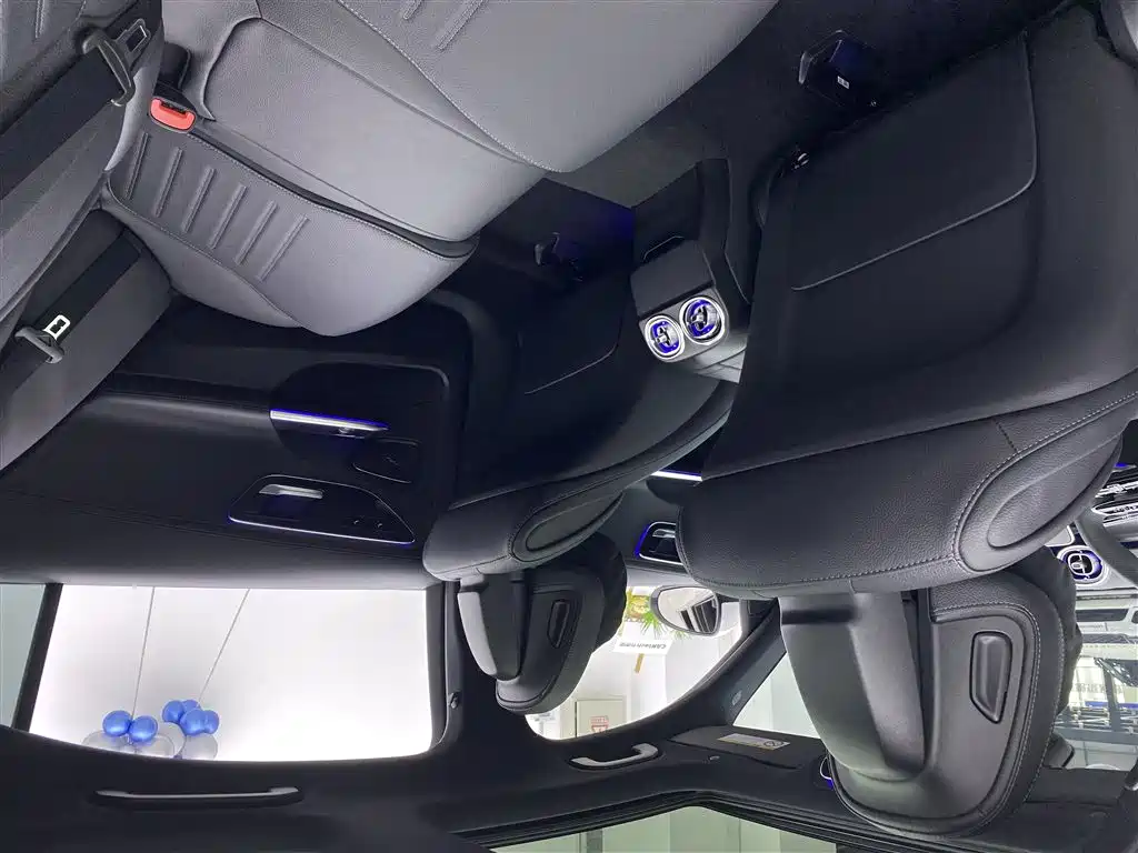 Mercedes-Benz C-Class 2023 Facelift C 260 L Sport Edition фото 6