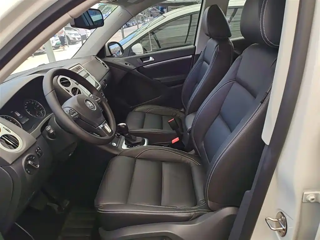 Volkswagen Tiguan 2016 Model 300TSI Automatic 2WD Luxury Edition фото 15