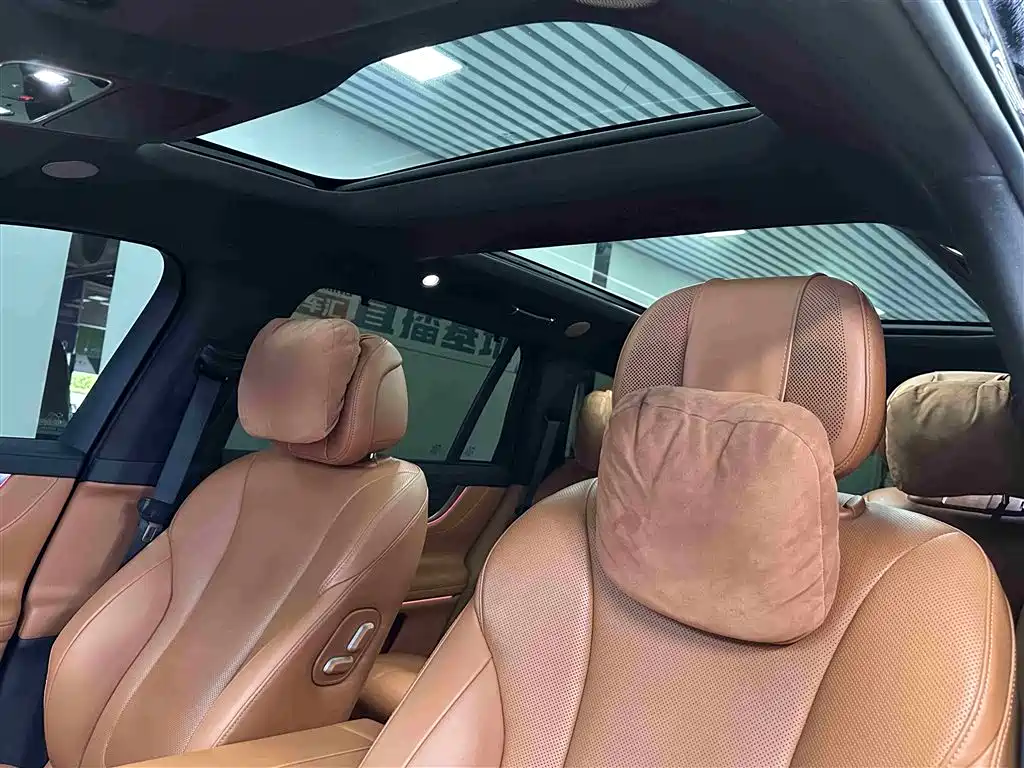 AITO Wenjie AITO M9 2024 Range Extender Max 52kWh 6-seater фото 18