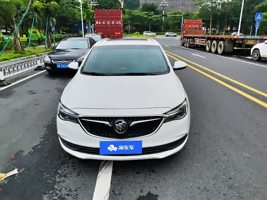 Buick Excelle GT 2019 15T DCT Connected Elite (China V) фото 2