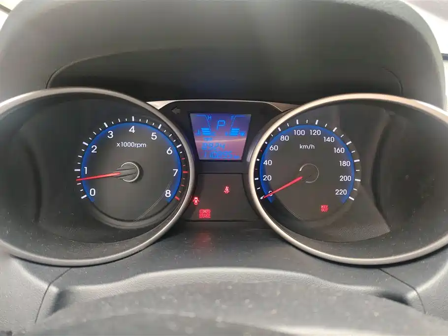 Hyundai Beijing Hyundai ix35 2012 2.0L Automatic 2WD GLS Elite фото 14