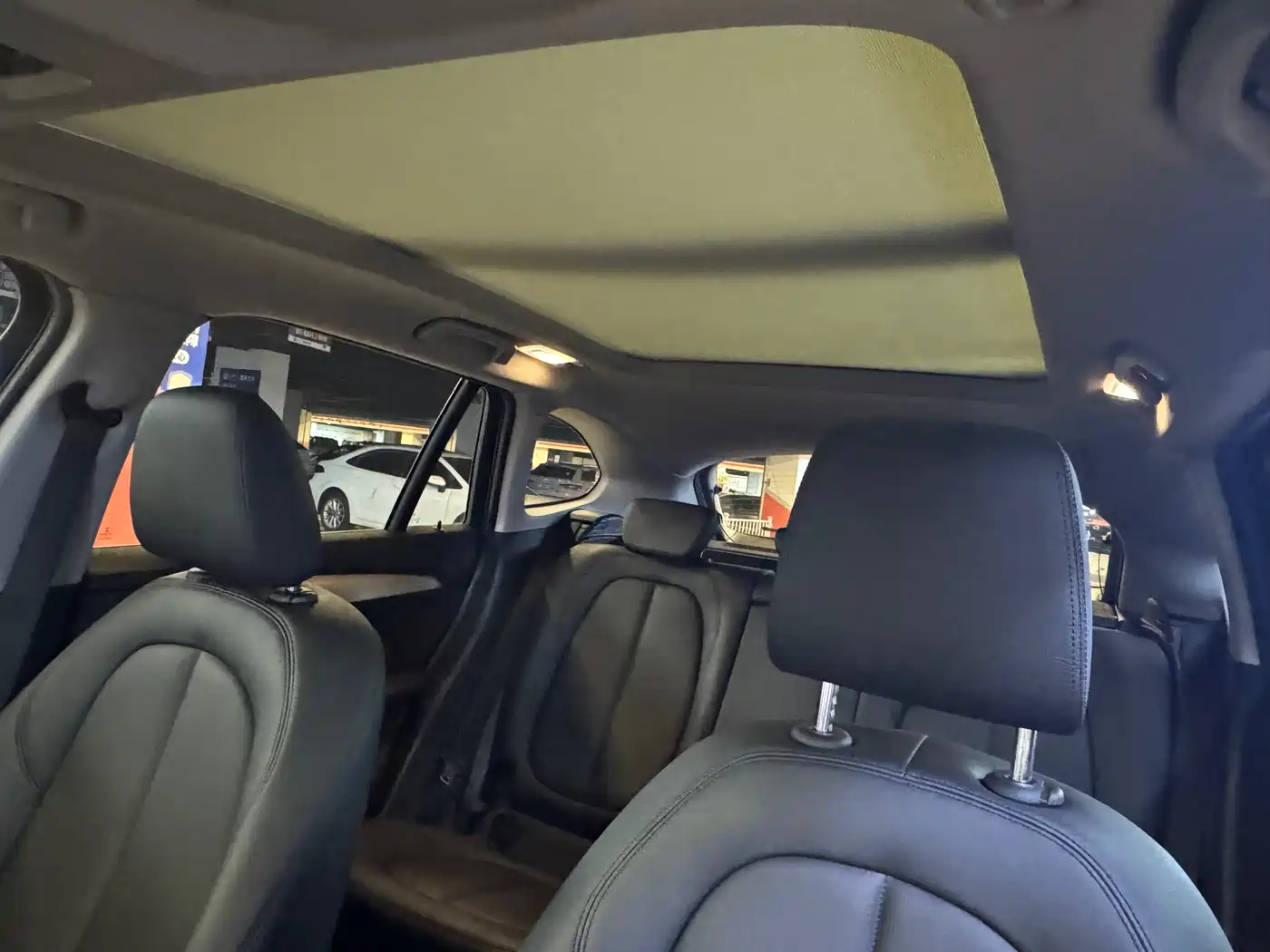 BMW X1 2018 sDrive20Li Leading Model фото 9