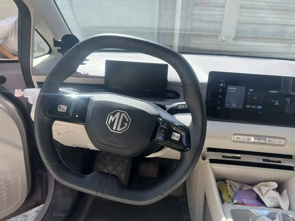 Photo 6 - MG MG4 EV