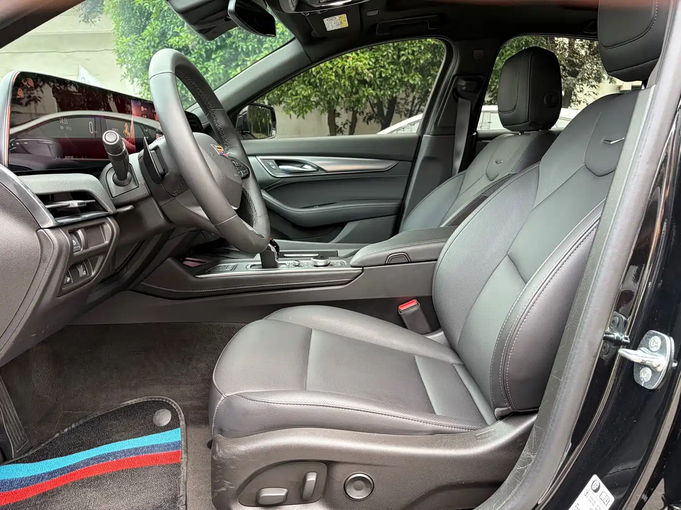 Cadillac CT5 2025 Model 28T Urban Sport Edition фото 4