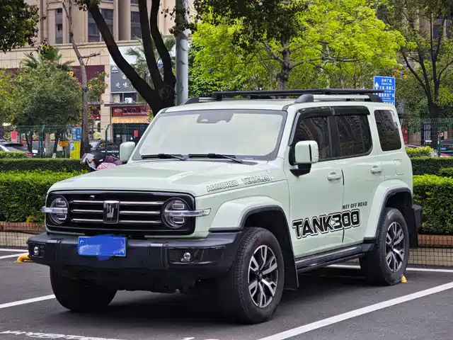 Tank 300 2022