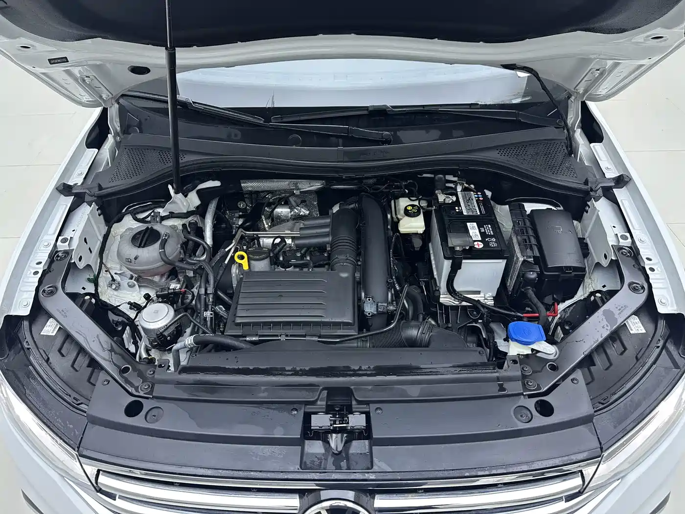 Volkswagen Tiguan L 2023 280TSI 2WD Trend Limited Edition фото 25