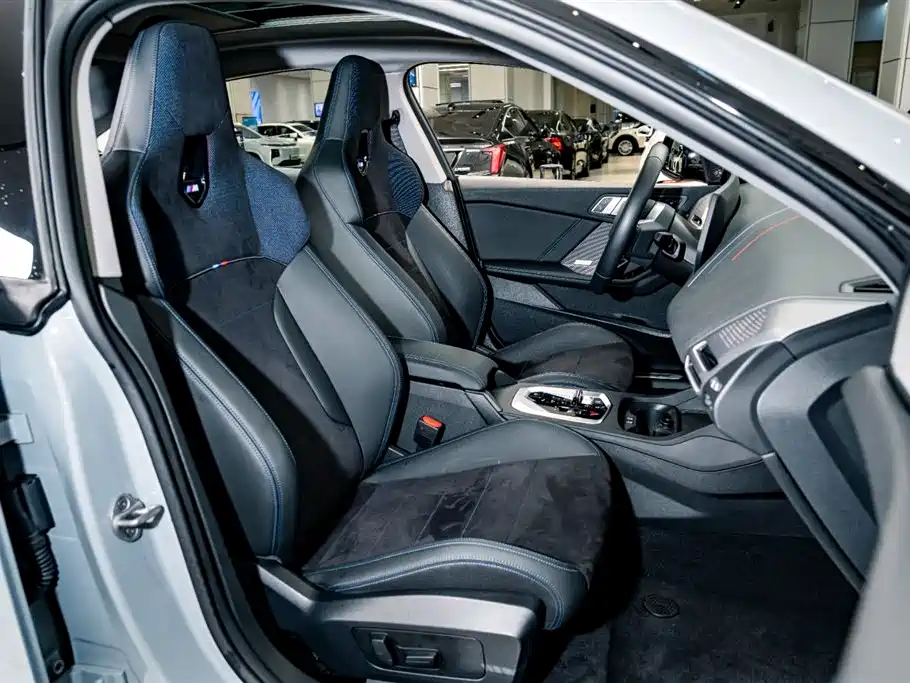 BMW 2 Series 2025 225L M Sport Moonlight Package фото 21