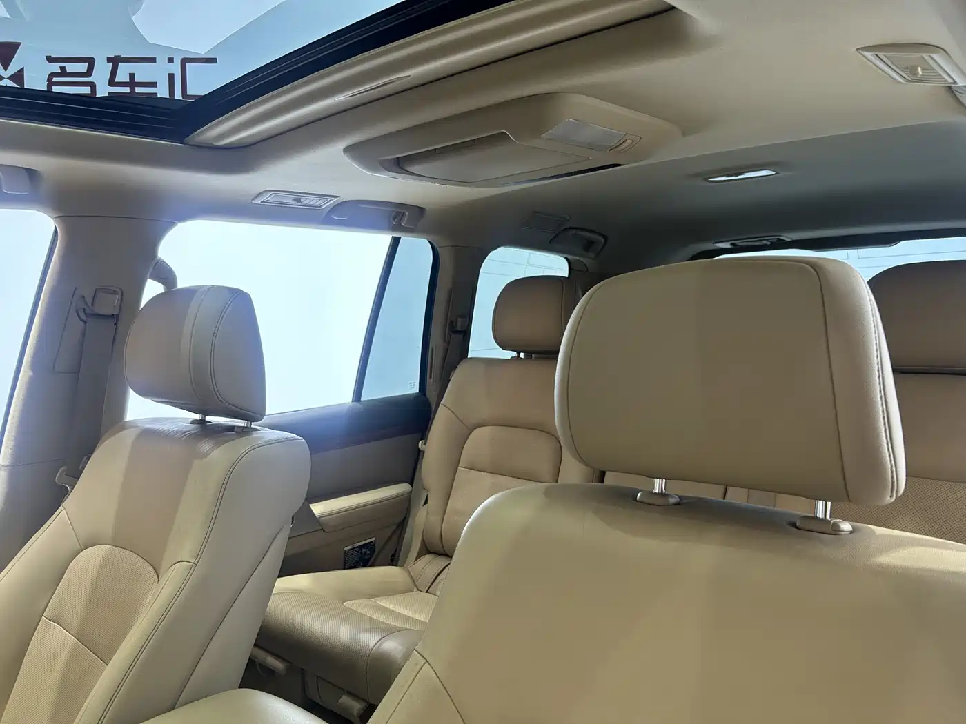 Toyota Land Cruiser 2012 4.6L Automatic VX-R фото 11