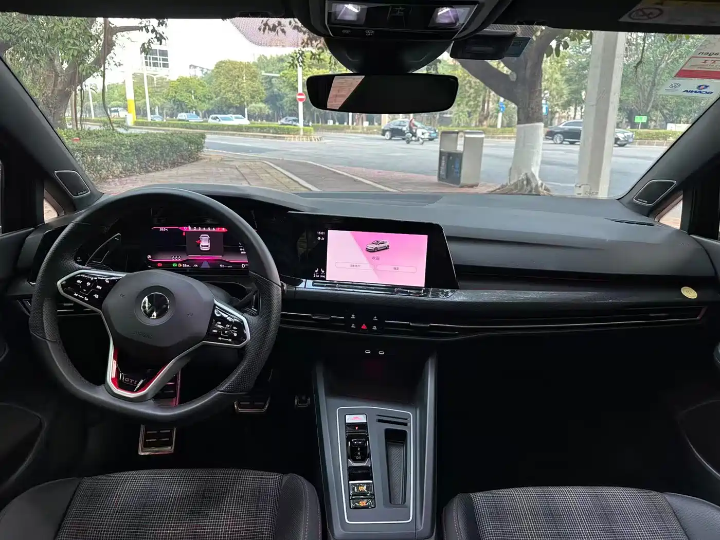 Volkswagen Golf GTI 2021 380TSI DSG GTI фото 7