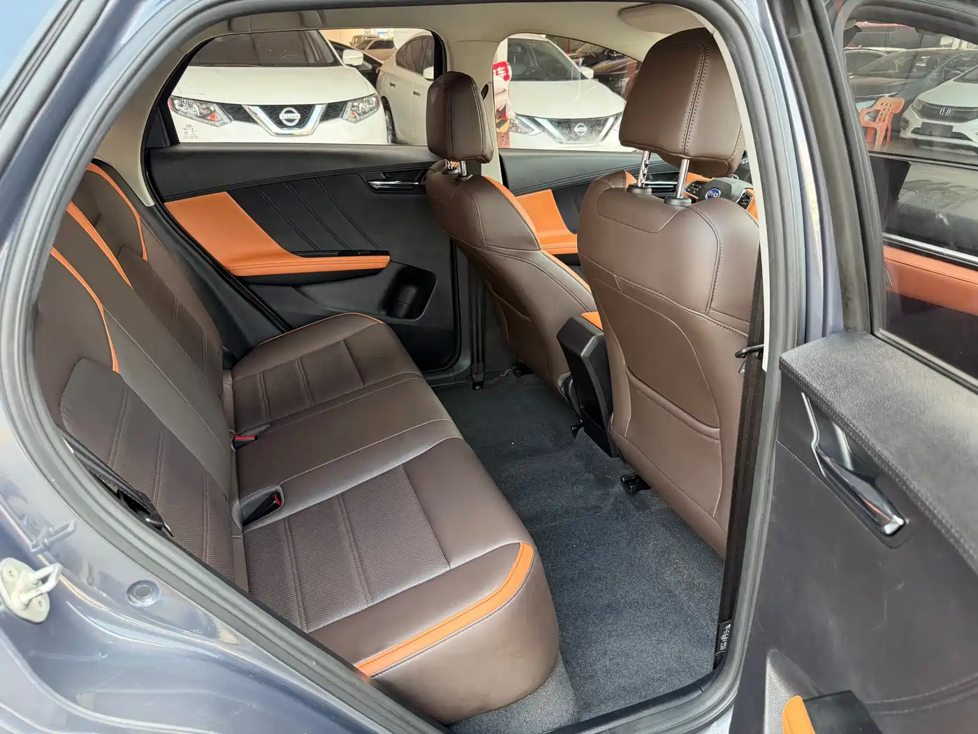 BYD e2 2021 Luxury Edition фото 17