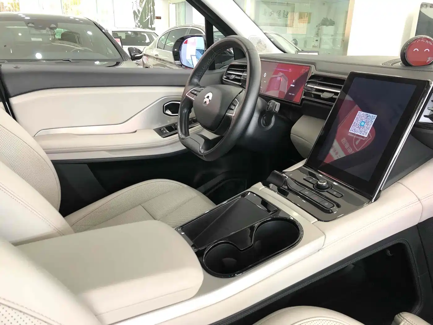 NIO ES8 2018 2018 Founder Edition