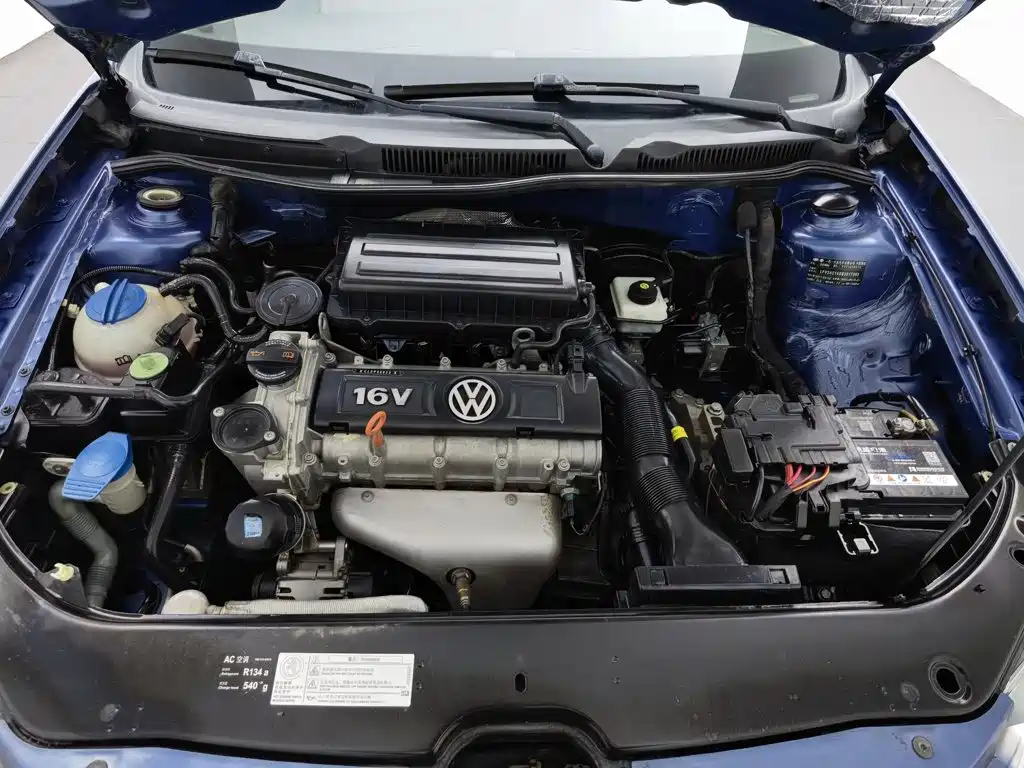 Volkswagen Bora 2011 2011 1.6L Automatic Fashion