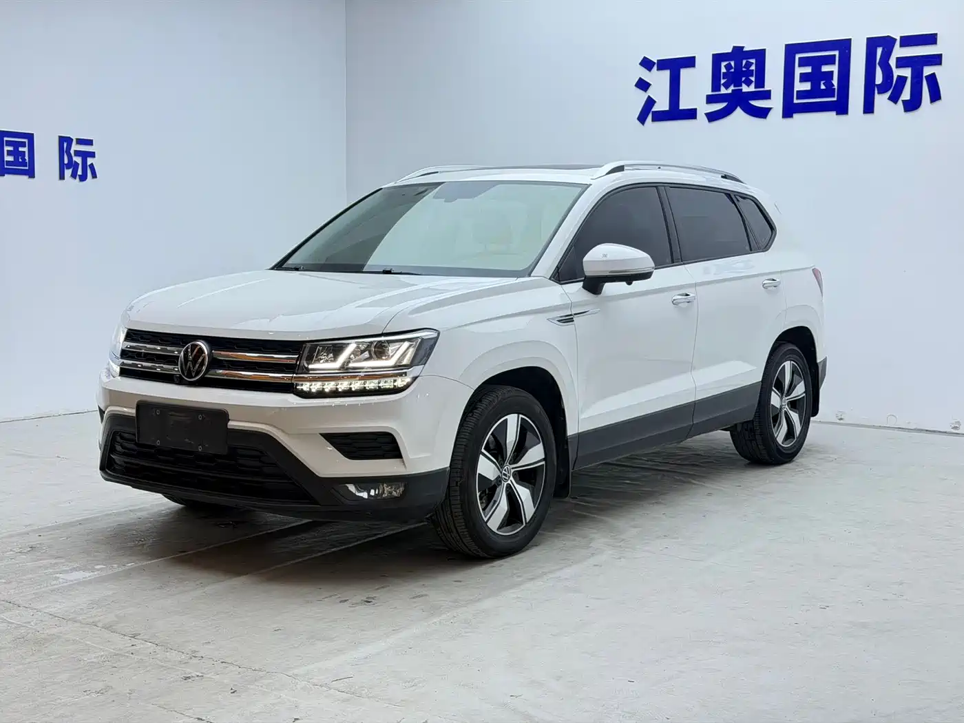 Volkswagen Tharu 2021 Model 280TSI 2WD Comfort Edition