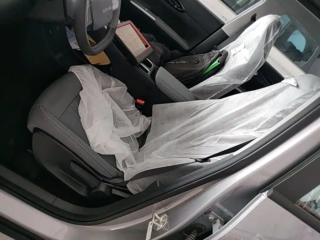 Geely Galaxy Starry Wish 2026 Edition 310km Youth Version фото 15