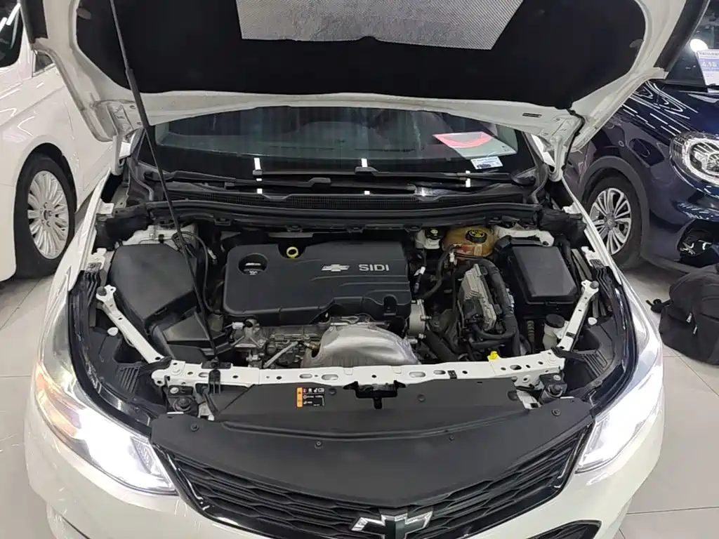 Chevrolet Cruze 2019 2018 Redline 320 Automatic Pioneer Edition