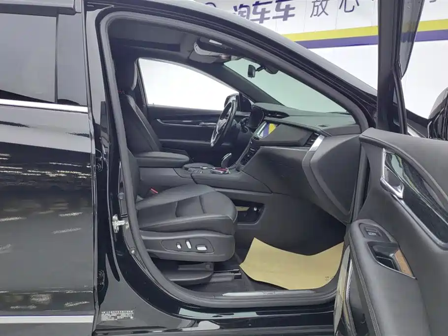 Cadillac XT5 2021 2.0T 4WD Luxury Edition фото 8