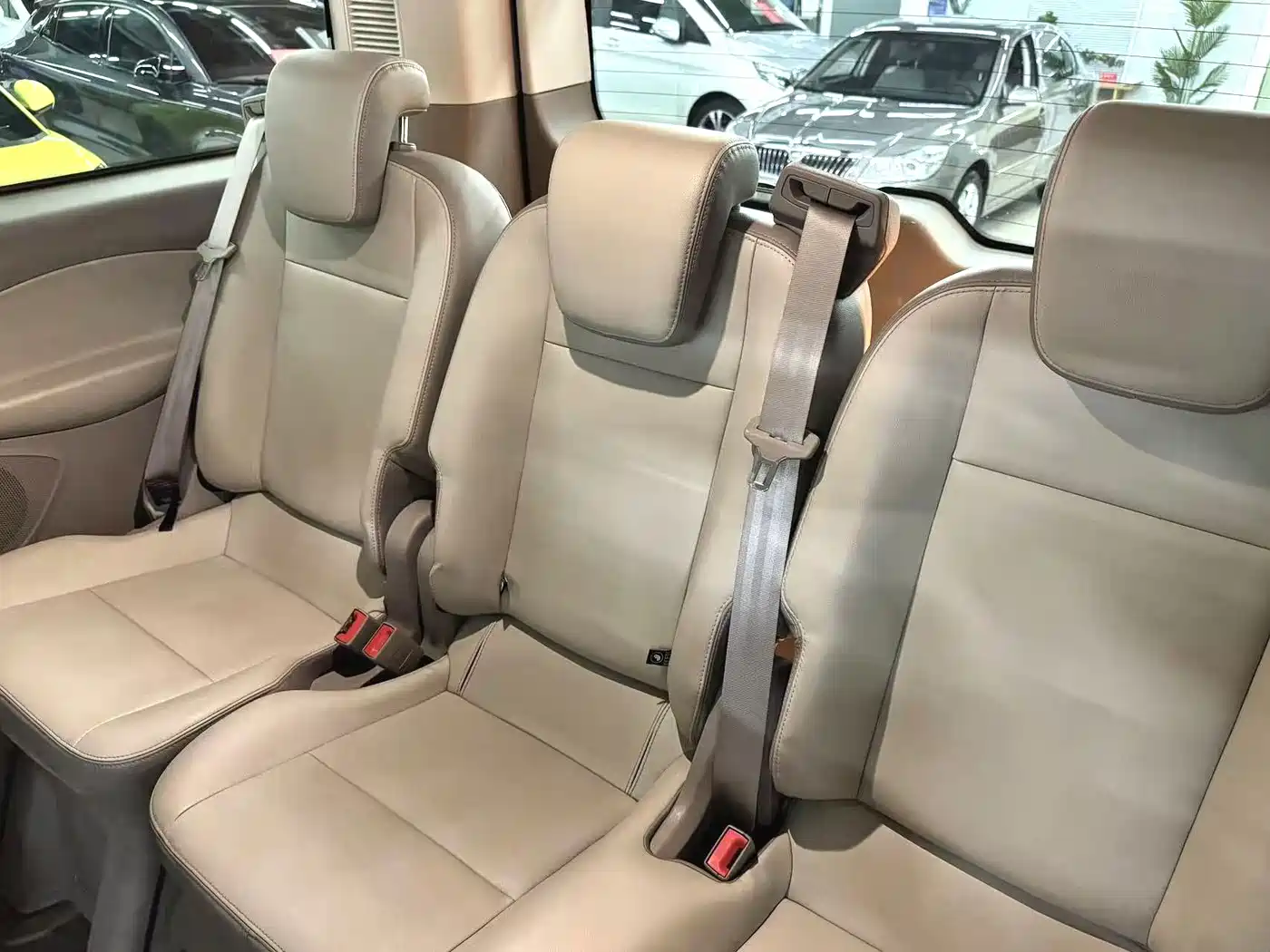 Ford Tourneo 2018 2017 2.0T Automatic Smart Elite Edition