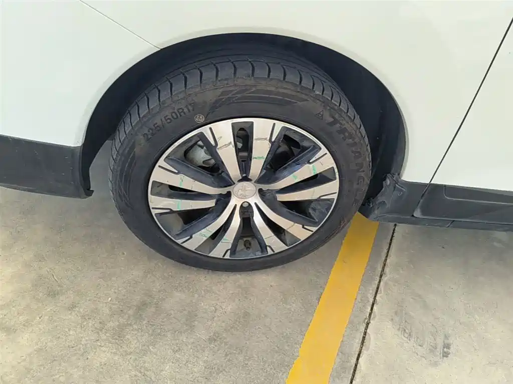 Peugeot 3008 2019 350THP Automatic Elite Edition фото 23