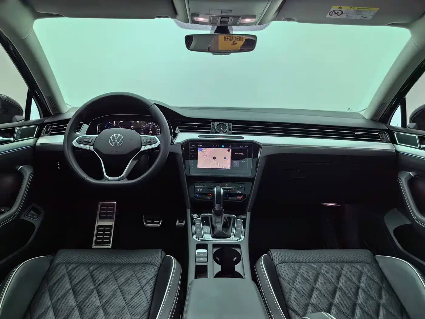 Volkswagen Magotan GTE Plug-in Hybrid, миниатюра 18