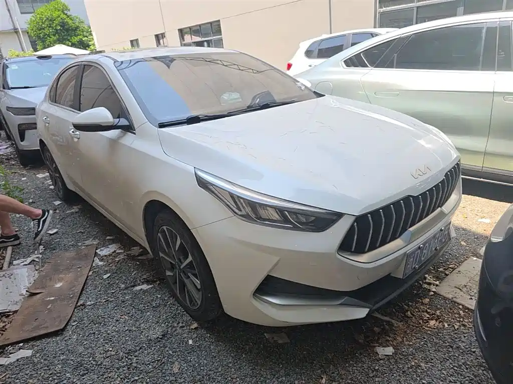 Kia K3 2021 Facelift 1.5L CVT Fashion Edition фото 7