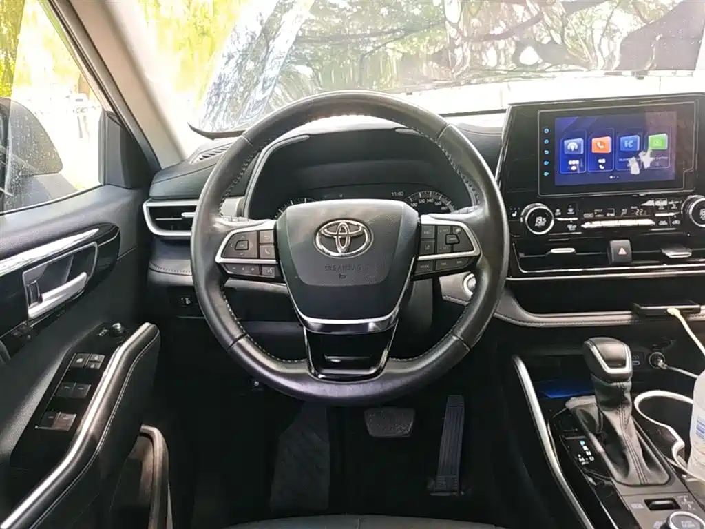 Toyota Highlander 2022 380T 4WD Luxury 7-Seater фото 11