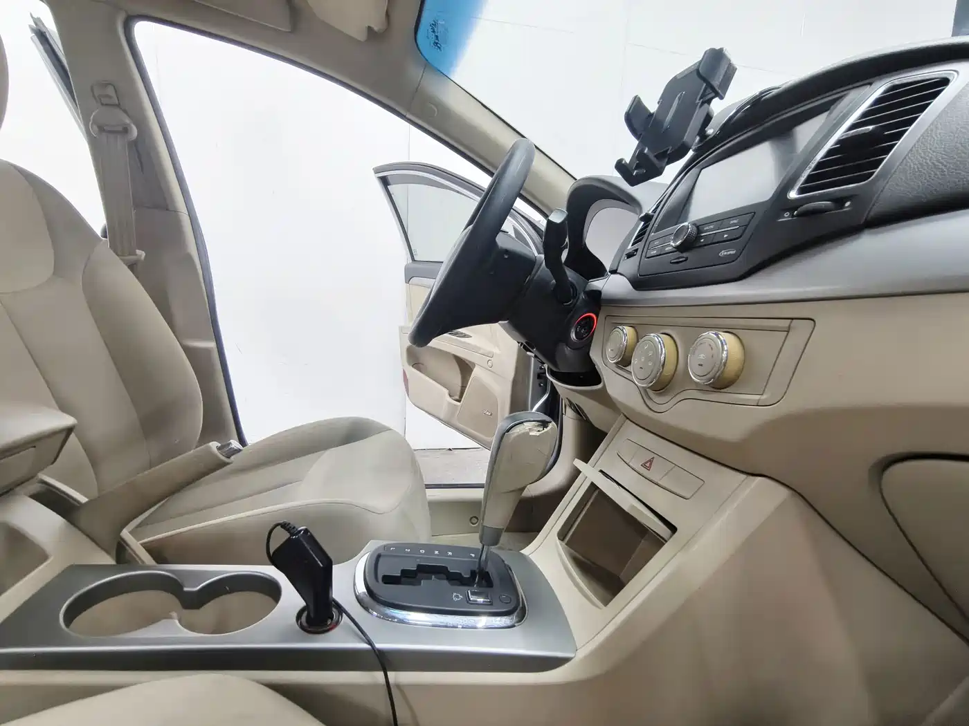 Roewe 350 2011 2011 350S 1.5L Automatic Xunyue Edition