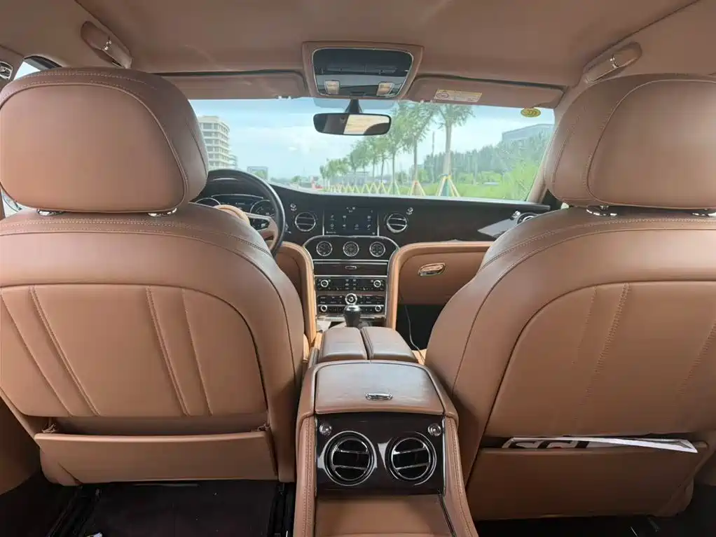 Bentley Mulsanne 2018 2017 6.8T Long Wheelbase