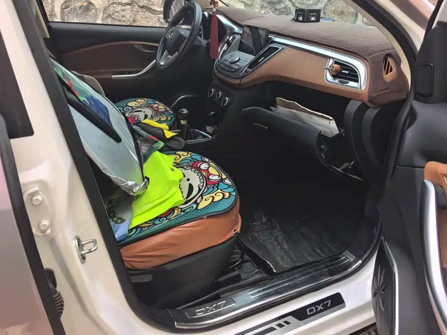 Soueast DX7 2016 2016 1.5T Manual Triumph Edition