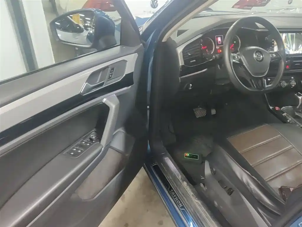 Volkswagen Tayron 2019 330TSI 2WD Luxury China VI фото 16